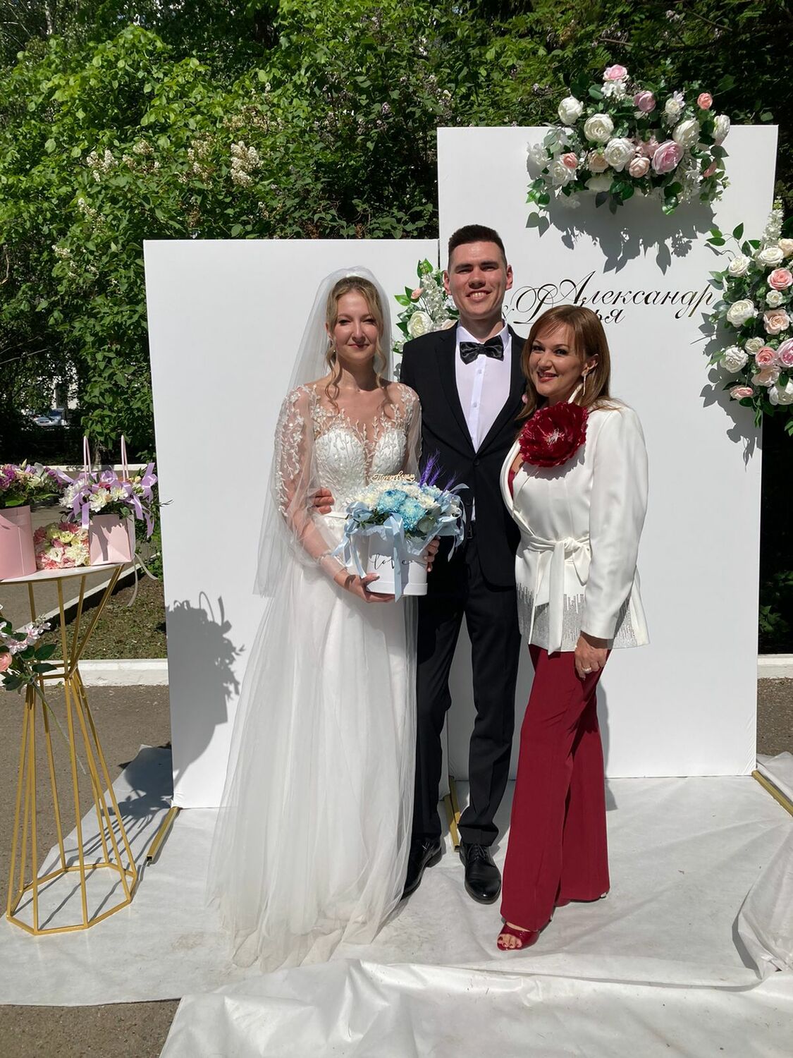 организация свадьбы, наряд на свадьбу, наряды, вечерние костюмы, цветок на костюм, невесты, женихи, торт, свадебный торт, уфа садьба, уфа банкет, банкетные залы Уфа тамада в Уфе, ведущий на свадьбу,ведущая Анна Тетерюк Fortunate, ведущий, ведущие на свадьбу, свадьба в Уфе, выездная регистрация, банкет, артисты. шоу